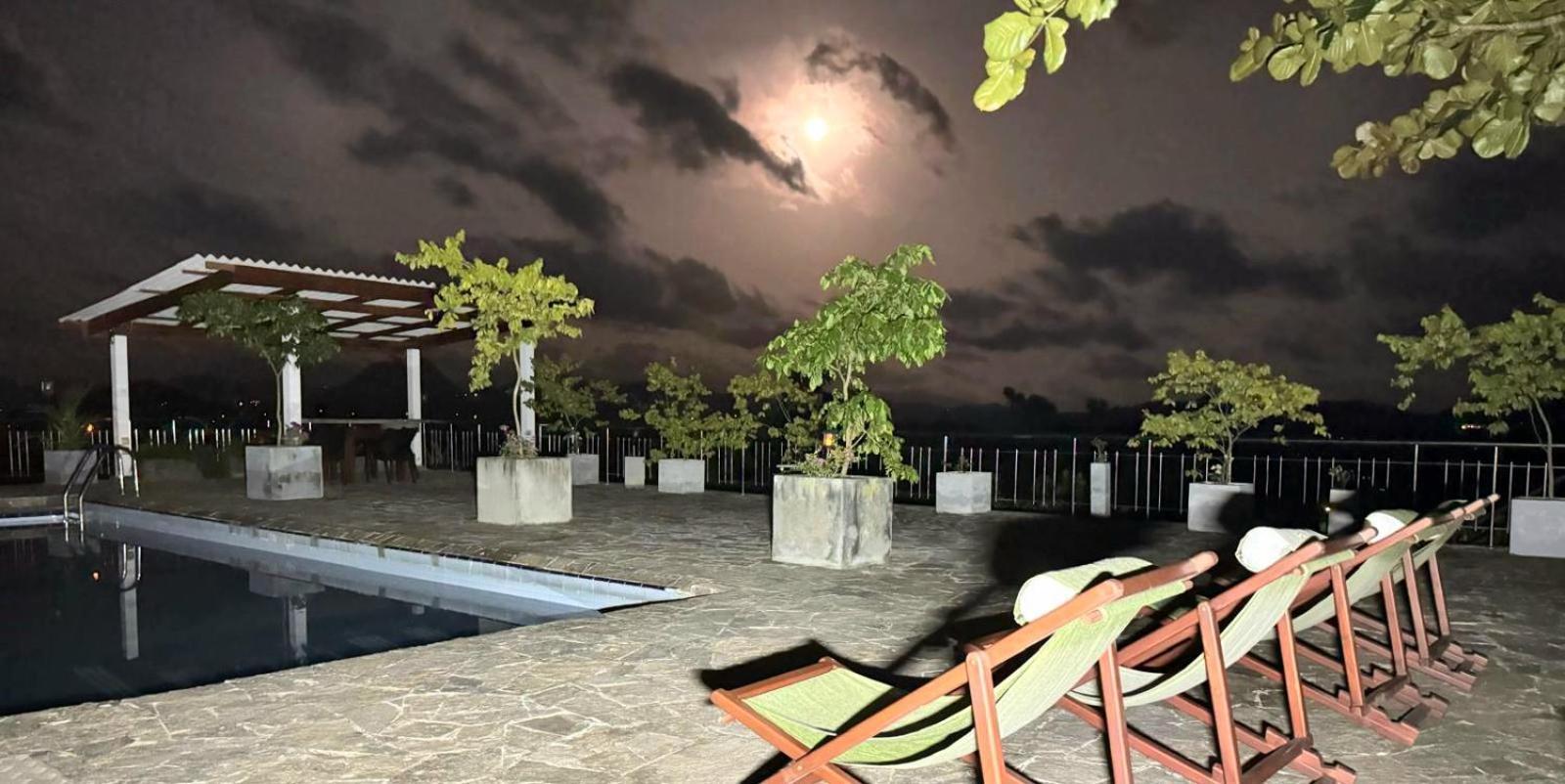 Lotus Villa Kandy Peradeniya Exterior photo